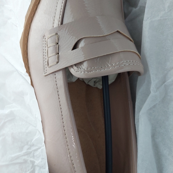 Brand New loafers size 10w - Picture 1 of 4